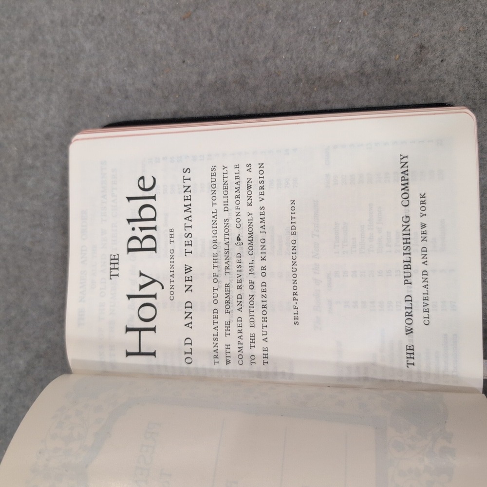 The World Publishing Company Holy Bible KJV Red Letter Self-Pronouncing Black - Picture 6 of 8